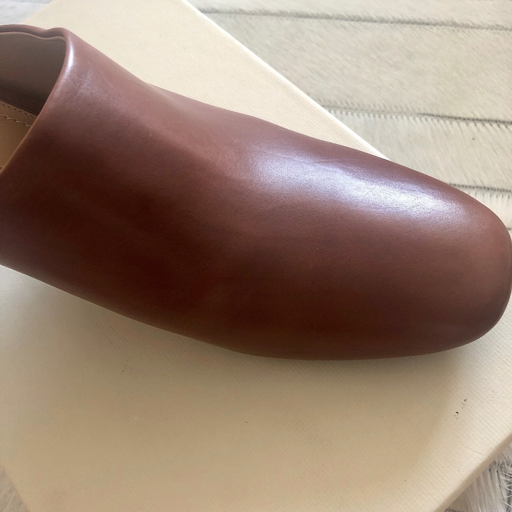 SOLD NWT The Row Adela Mules - Picture 7 of 8
